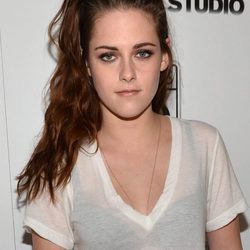 Kristen Stewart con pelo suelto sin peinar