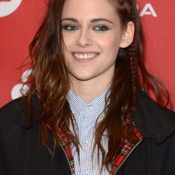 Kristen Stewart con pelo suelto con volumen