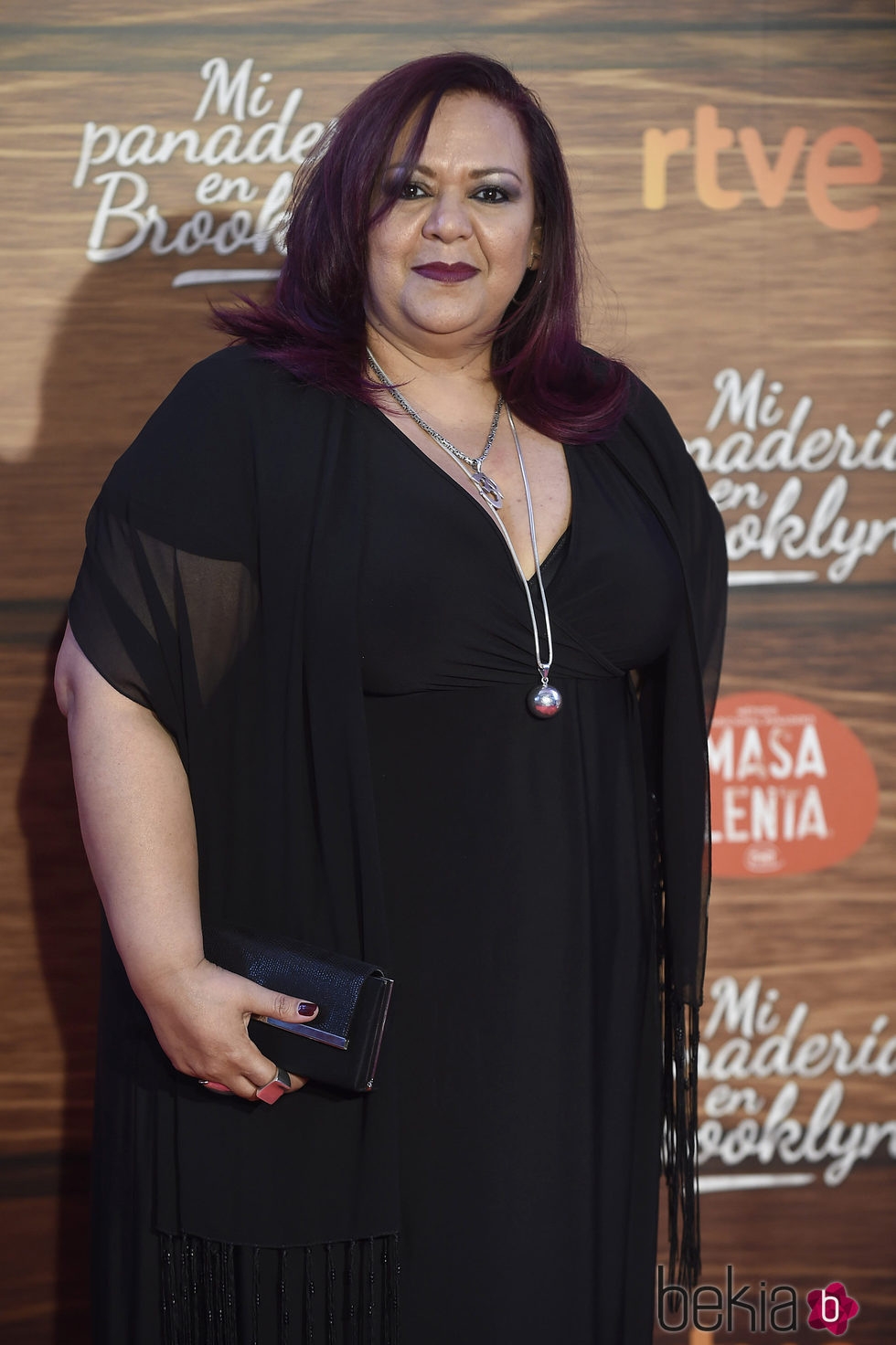 Edith Salazar con el cabello midi y suelto