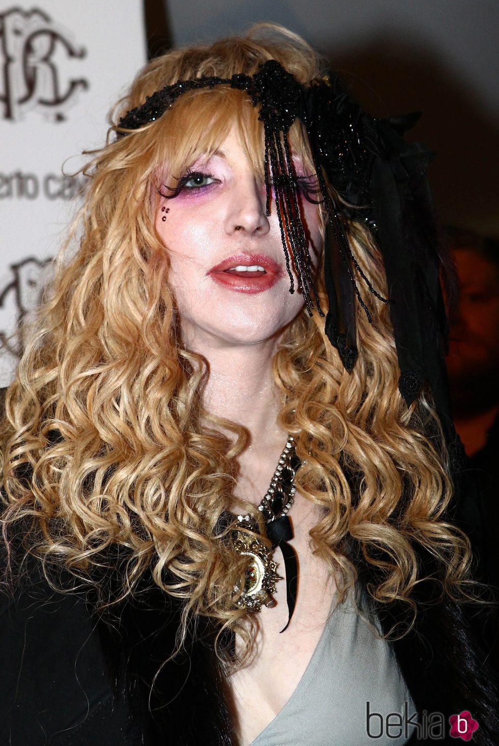 Courtney Love en la Semana de la Moda de Milán en 2010