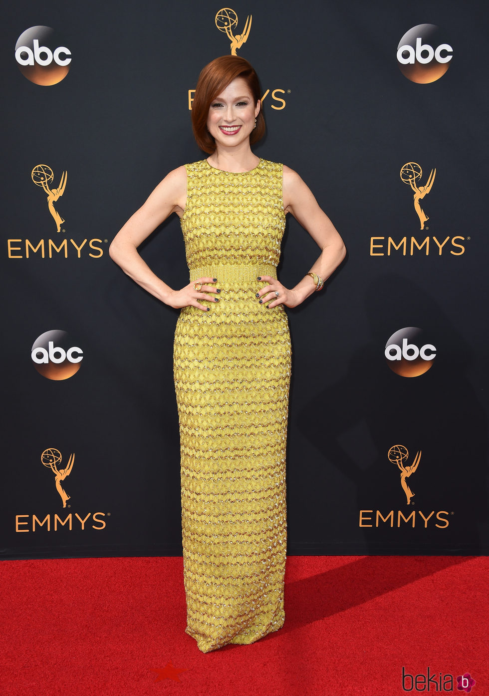 Ellie Kemper con un corte bob redondeado