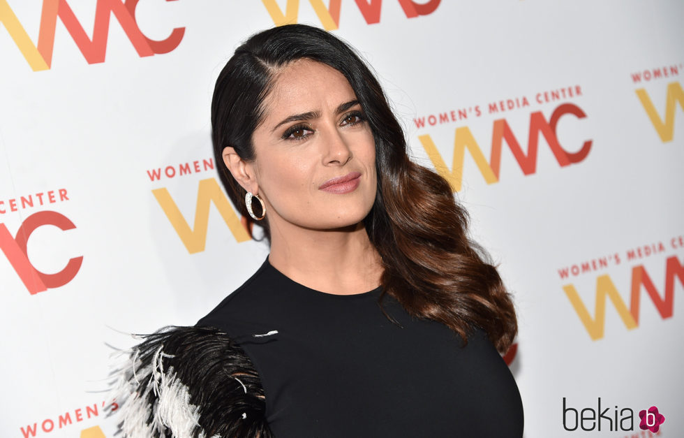 Salma Hayek luce unas ondas ombré