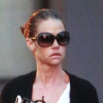 Denise Richards empieza a lucir arrugas en su rostro