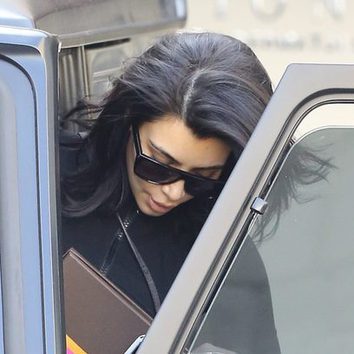 Kim Kardashian también tiene canas