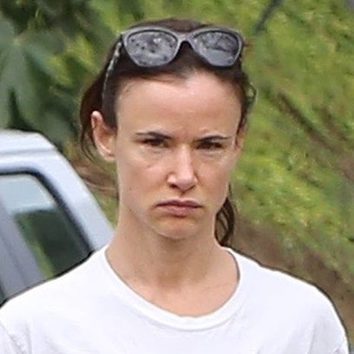 Juliette Lewis, a cara lavada y con coleta baja