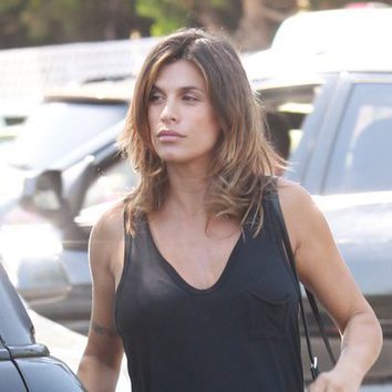 Elisabetta Canalis con la cara lavada