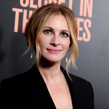 Julia Roberts apuesta por el maquillaje rosado