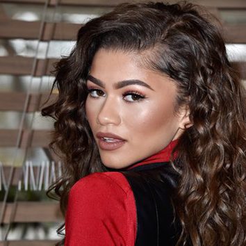 Zendaya se apunta al contouring