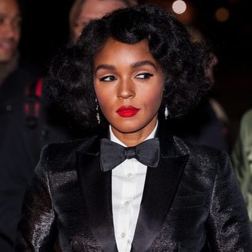 El rojo terciopelo de los labios de Janelle Monae