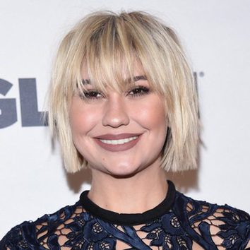 Chelsea Kane con un flequillo que no ve