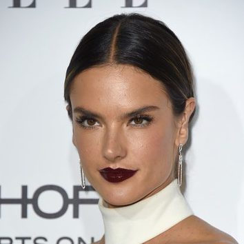 Alessandra Ambrosio deslumbra con los labios efecto vinilo