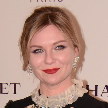 Kirsten Dunst apuesta por un beauty look de lo más sofisticado