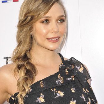 Elizabeth Olsen apuesta por la trenza lateral