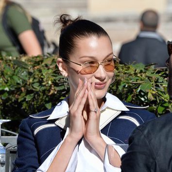 Bella Hadid al natural