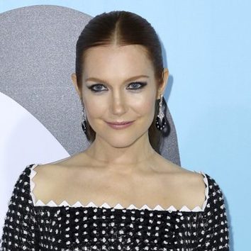 El cabello repeinado de Darby Stanchfield