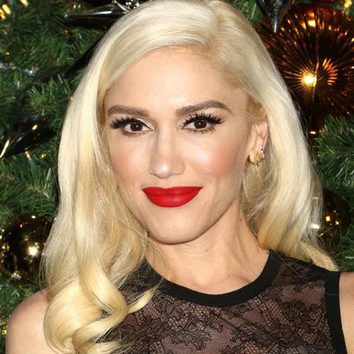 Gwen Stefani con exceso de make up