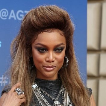 Tyra Banks, reina del smokey eyes