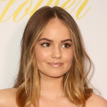 El long bob de Debby Ryan