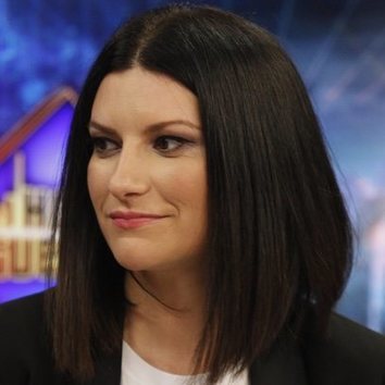 Laura Pausini estrena corte de pelo