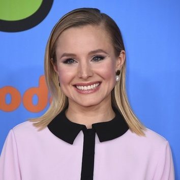 El peinado más elegante de Kristen Bell