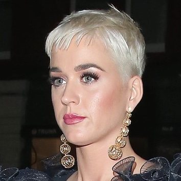 El rosa, protagonista del beauty look de Katy Perry