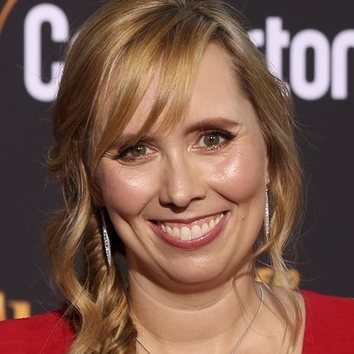 Allison Schroeder y su trenza de espiga