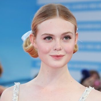 Elle Fanning, look angelical