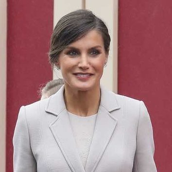 La Reina Letizia apuesta por los tonos del otoño