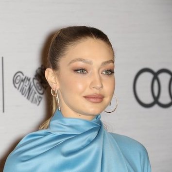 Gigi Hadid se pasa con el maquillaje