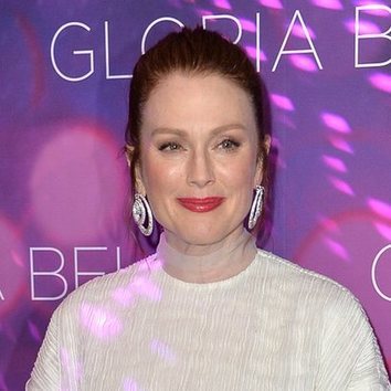 Julianne Moore se recoge el pelo con una coleta