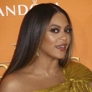 Beyoncé y el beauty look de una leona salvaje