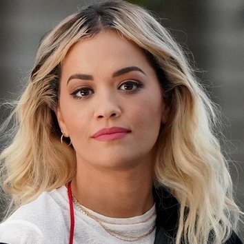 Rita Ora: el maquillaje natural se impone