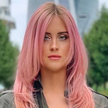 Valentina Ferragni sigue los pasos de su hermana y se tiñe de rosa