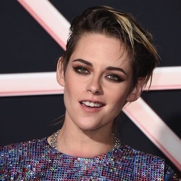 Kristen Stewart siempre fiel a su estilo beauty