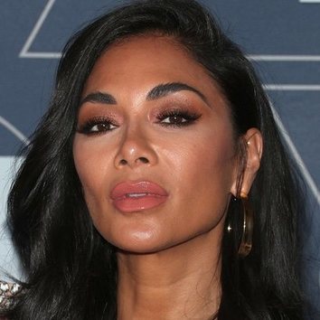 Nicole Scherzinger demuestra que es la reina del contouring