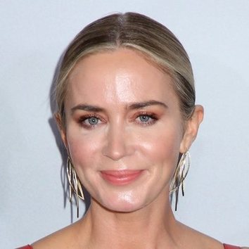 Emily Blunt apuesta por un make up relajado