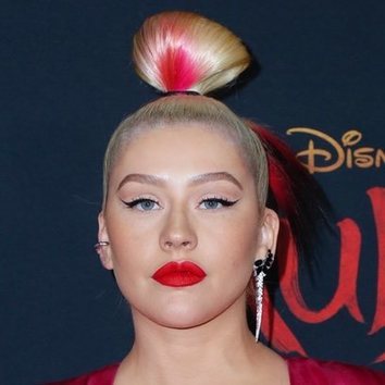 Christina Aguilera apuesta por un look de inspiración oriental